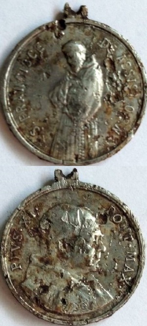 devotiepenning Sint Franciscus van Assisi - Pius XI (ca 1922-1939)