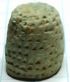 vingerhoed post-bijenkorf (ca1400-1600)