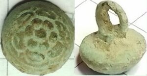 knoop roosje met schutsbladen