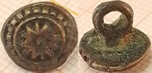 knoop ster in cirkel met parelrand